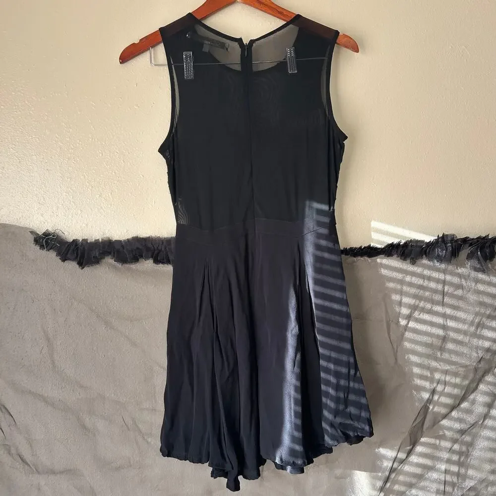 🥶 Lovers and Friends Black Wildfire Mini Dress Size Small - Picture 6 of 10